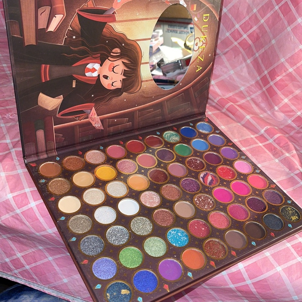 🎈SALE🎈🎀#50.XXL-1 MAKEUP PALETTE🎀